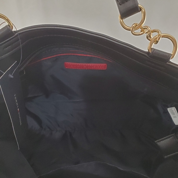 NWT Tommy Hilfiger black tote handbag - Picture 5 of 6